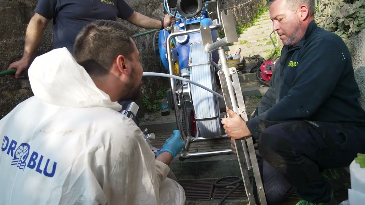 Idroblu - Relining per risanamento condotte di scarico a Genova