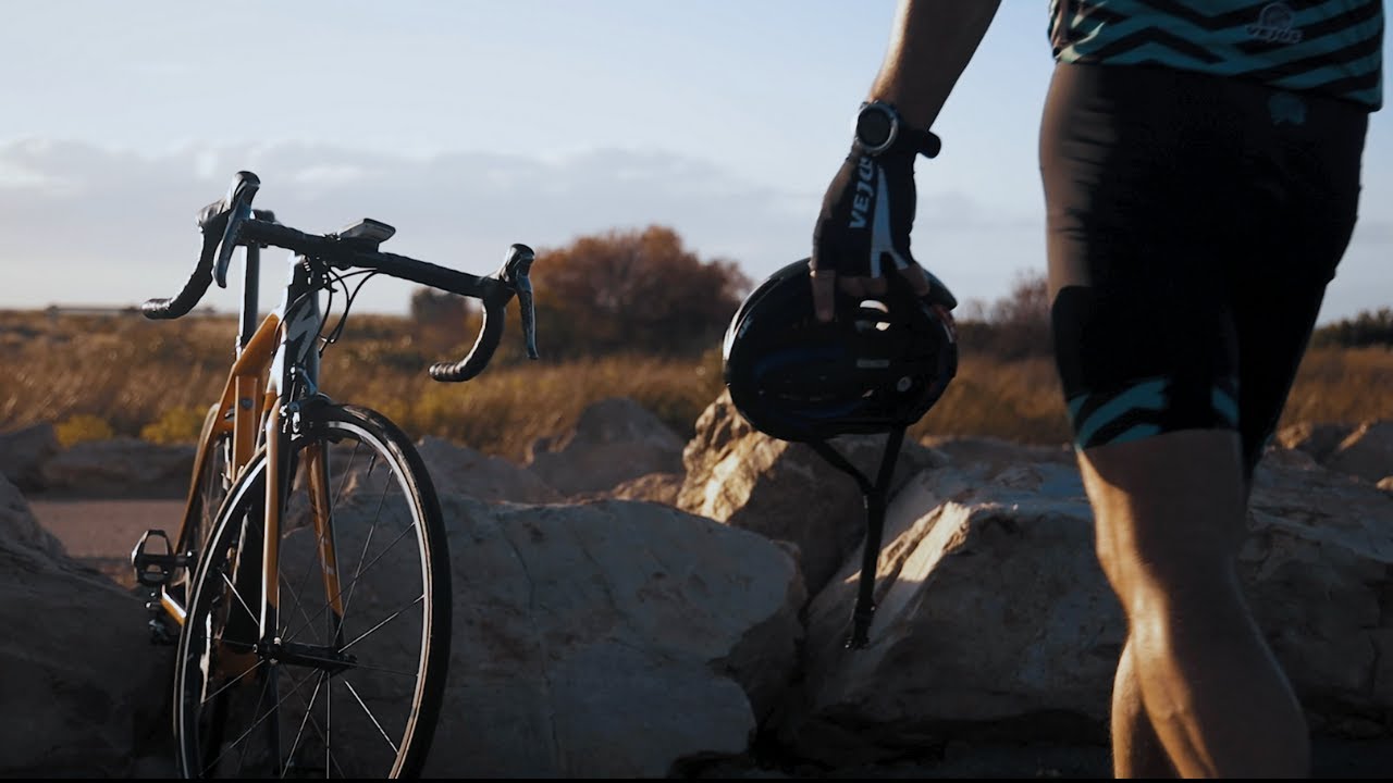 Cycling kit b-roll - VEJUS