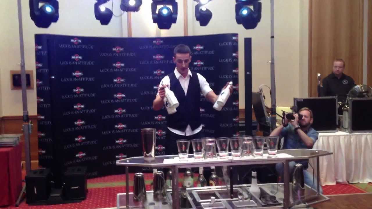 Finałowy Pokaz z XI Olimpiady Młodych Barmanów (Marek Posłuszny Flair Master)