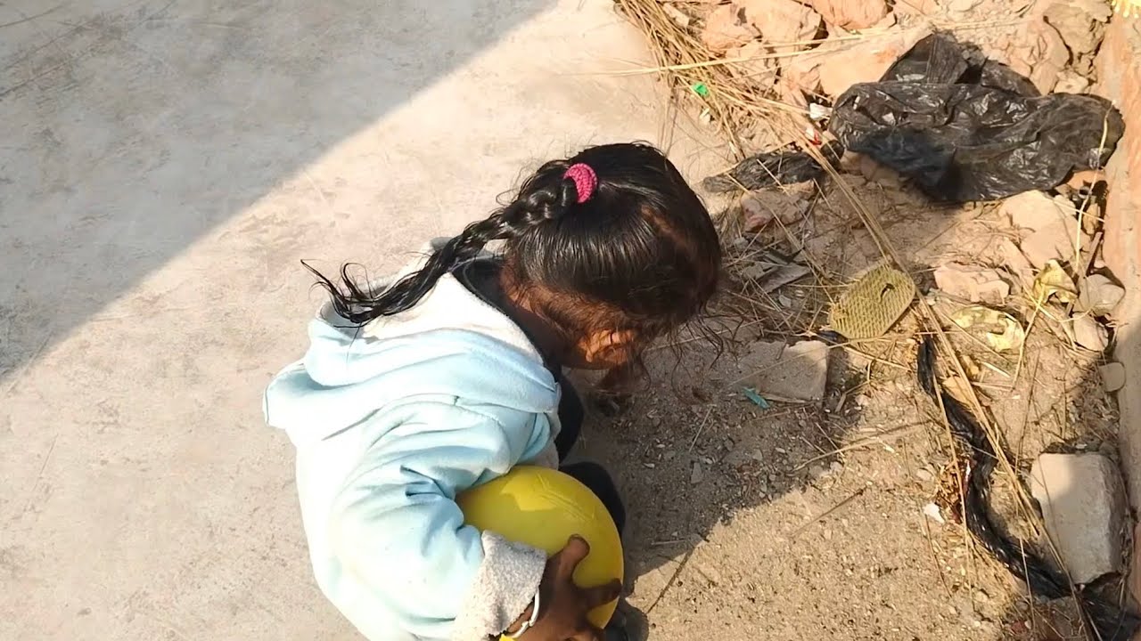 Pope kachare mae 😗 se kaya chunna rahe hae #minivlog #newvlog #vlog 