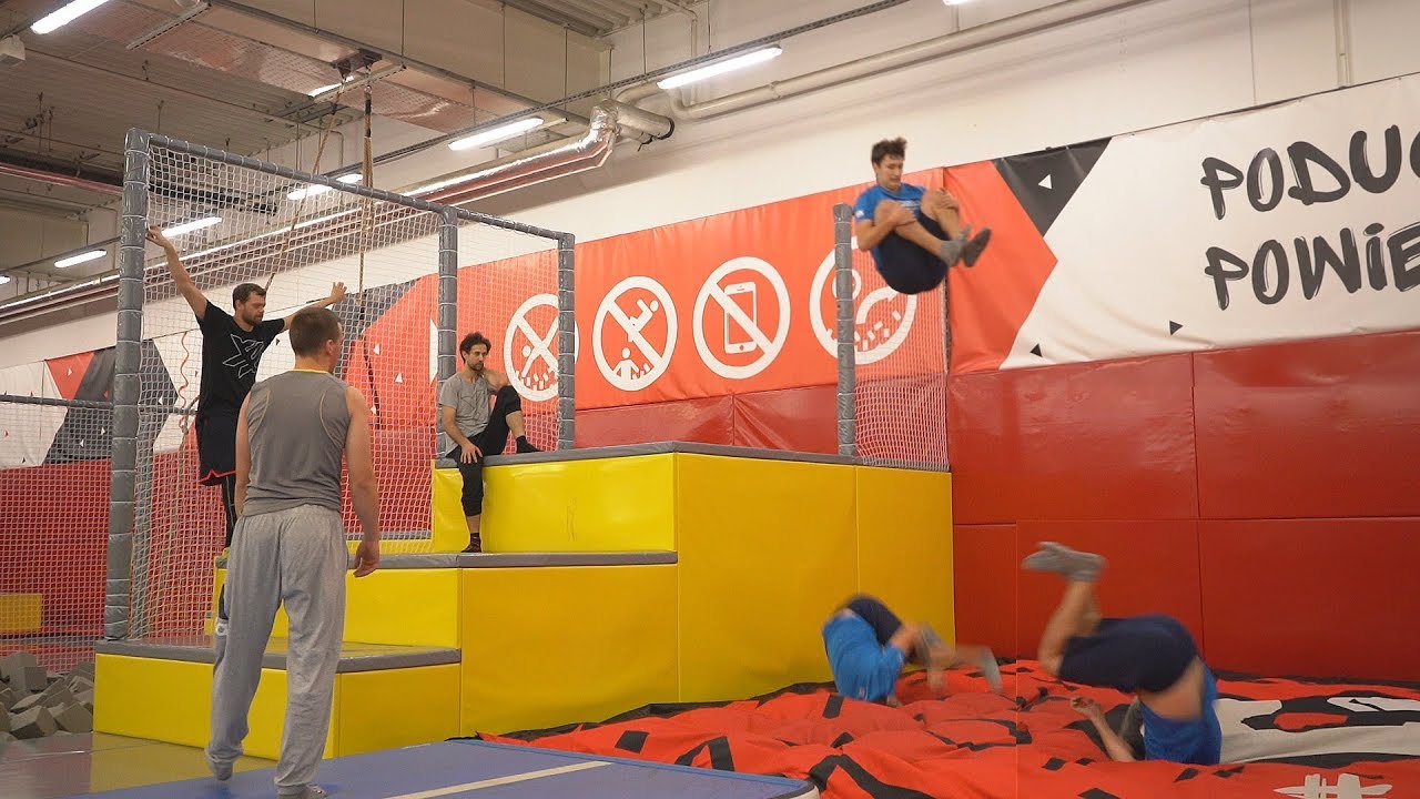 Wyskakany Jump World Ł&oacute;dź!