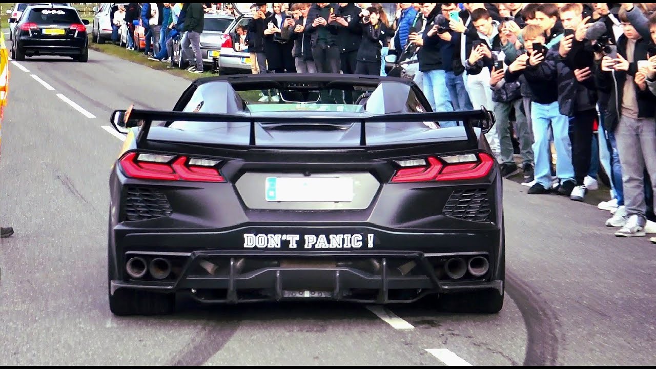 Modified Cars & Supercars leaving AutoMadness 2025