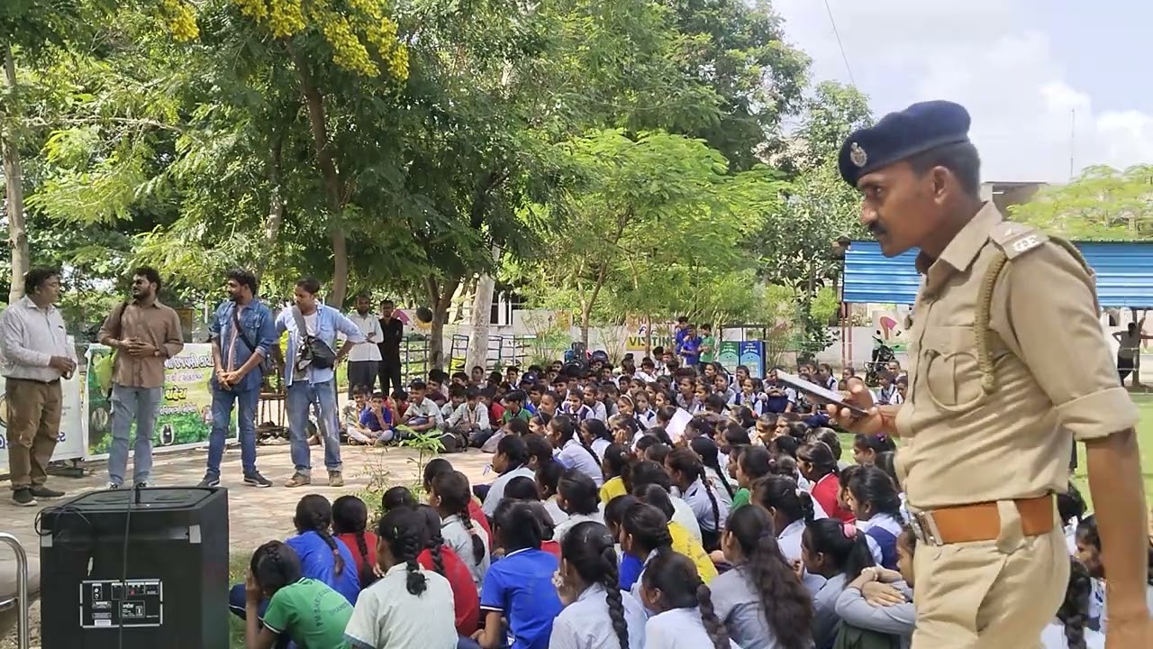 Gujarati Nukkad Natak Street Play Gujarat Forest Department 2025 Actor Pramod Gupta +91 8140000180