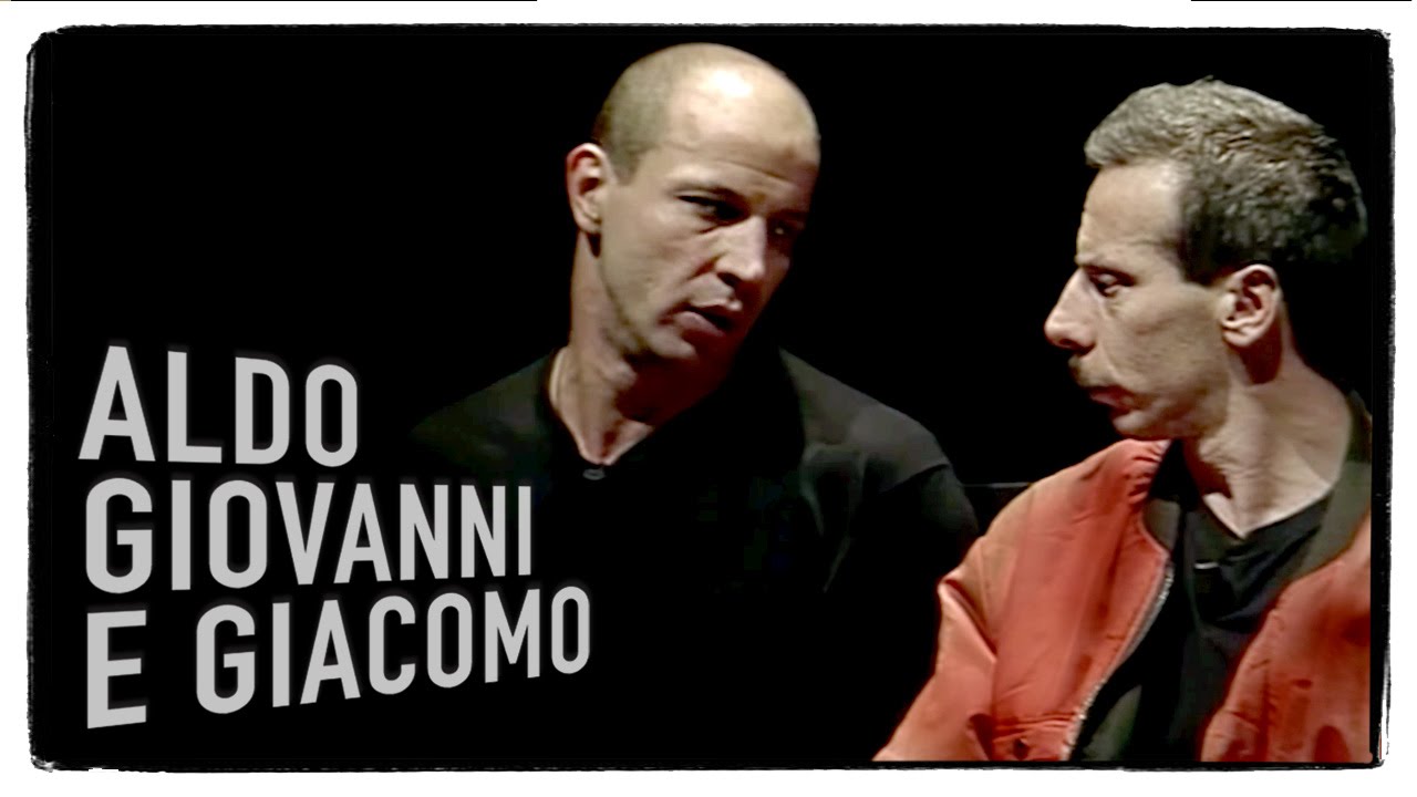 Spettatori in platea: i posti contigui - I corti di Aldo Giovanni e Giacomo