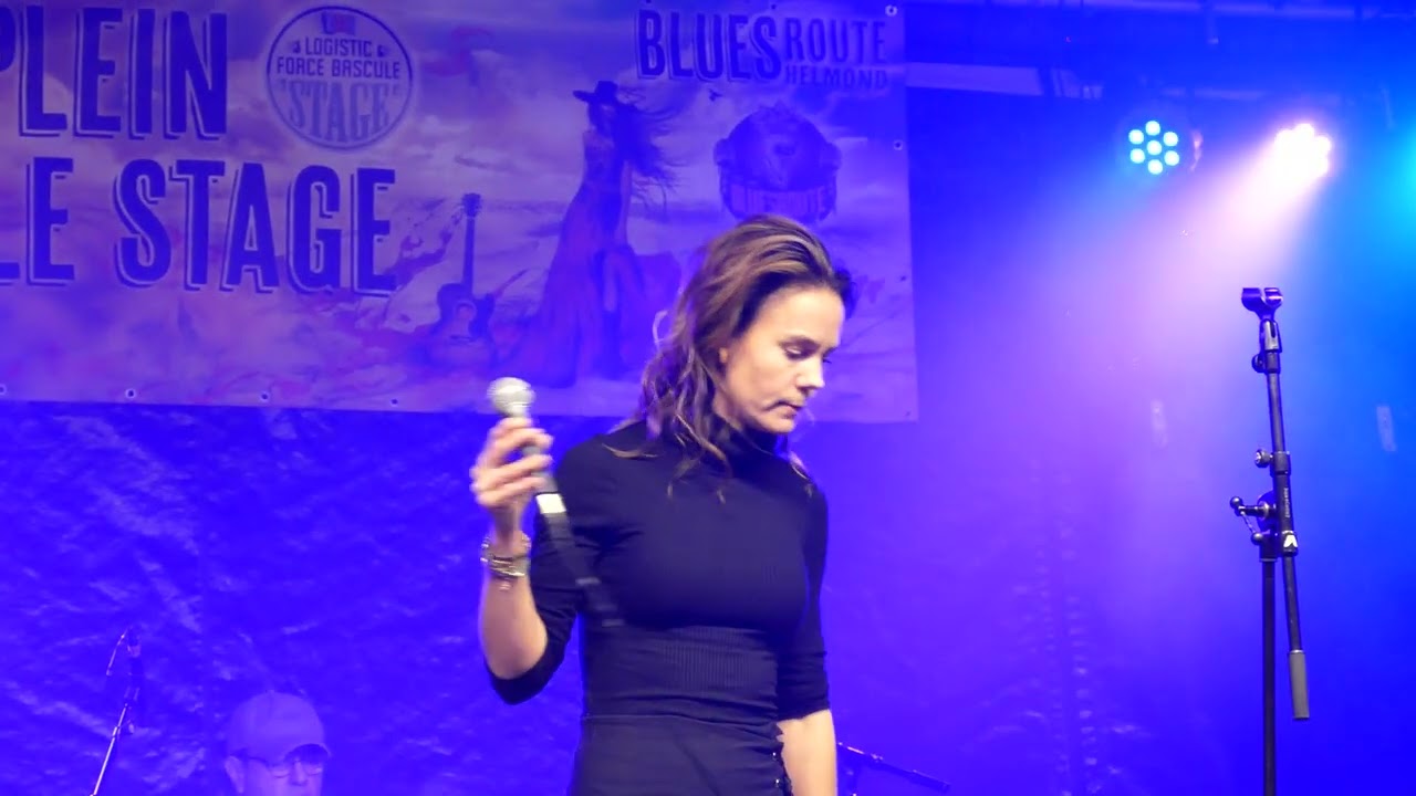 Voodoo Woman (6of7) @ Bluesroute. oct2024 Helmond, The Netherlands.