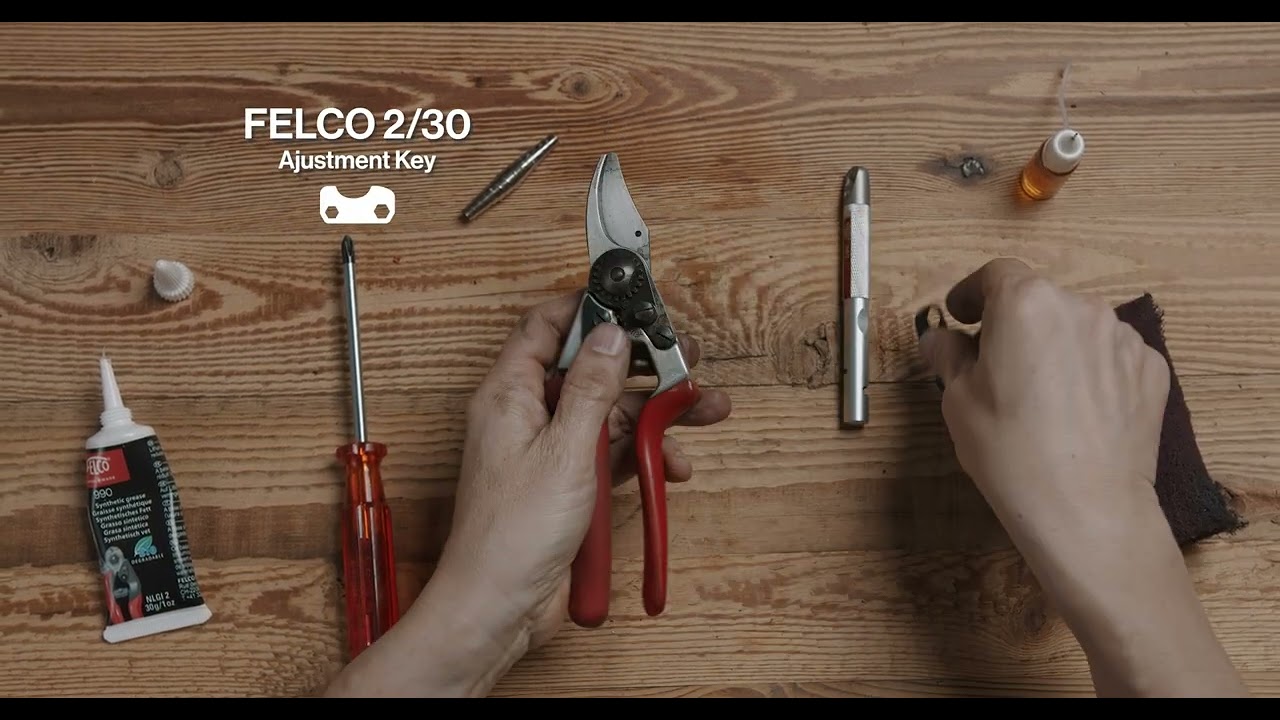How to clean and service a FELCO Rotating handle pruning shears
