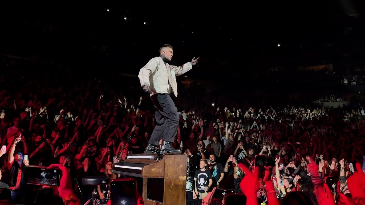 twenty one pilots - Denver, August 16, 2024 - Routines in the Night into the B-Stage medley