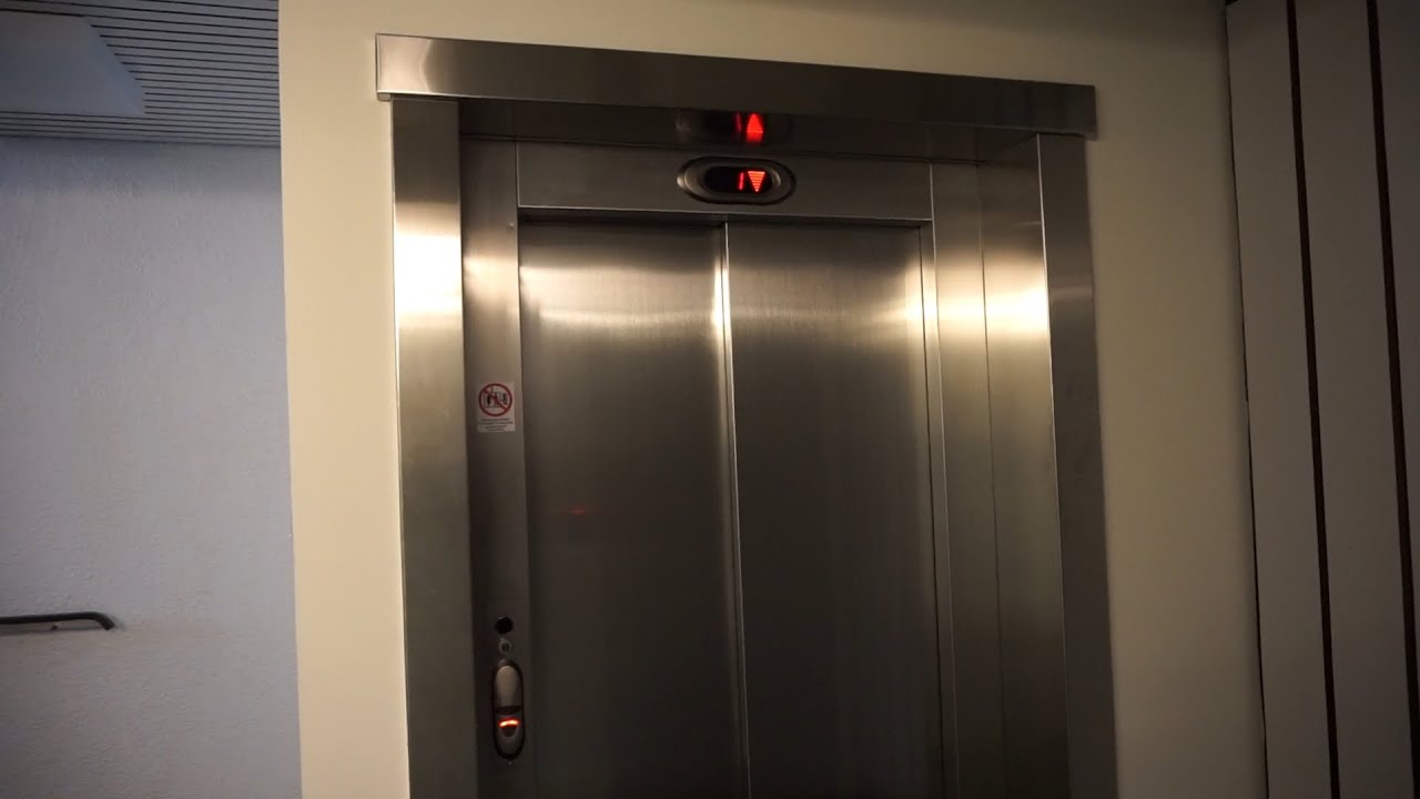 REPLACEMENT! 2012 Heis-Tek (Orona) MRL traction elevator @ Grønnegata 78-80, Tromsø, Norway