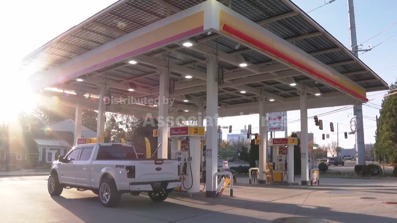 У американцев смешанные чувства по поводу войны с Ираном на фоне резкого роста цен на бензин.