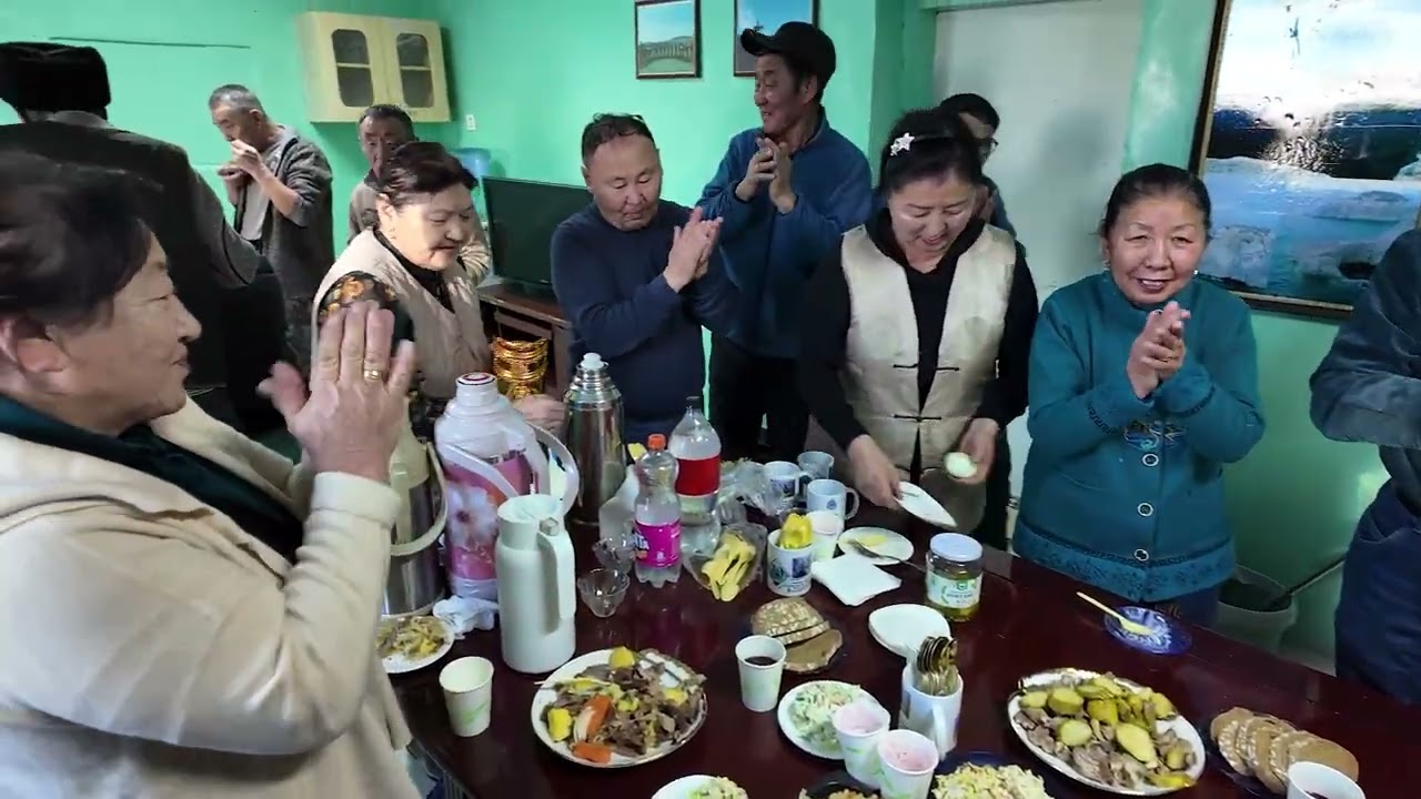 ХҮНС БАГ ХООЛООР ДАЙЛАВ