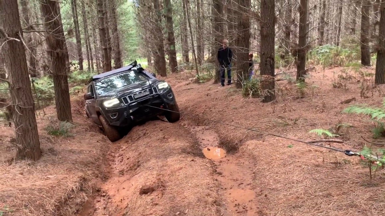 Wk2 Jeep Grand Cherokee hits the mud in Narbathong Victoria. Offroad Animal