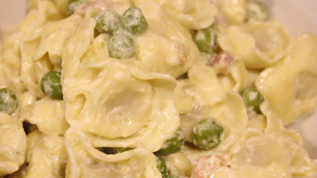 Come fare i tortellini panna, piselli e pancetta, buonissimi!