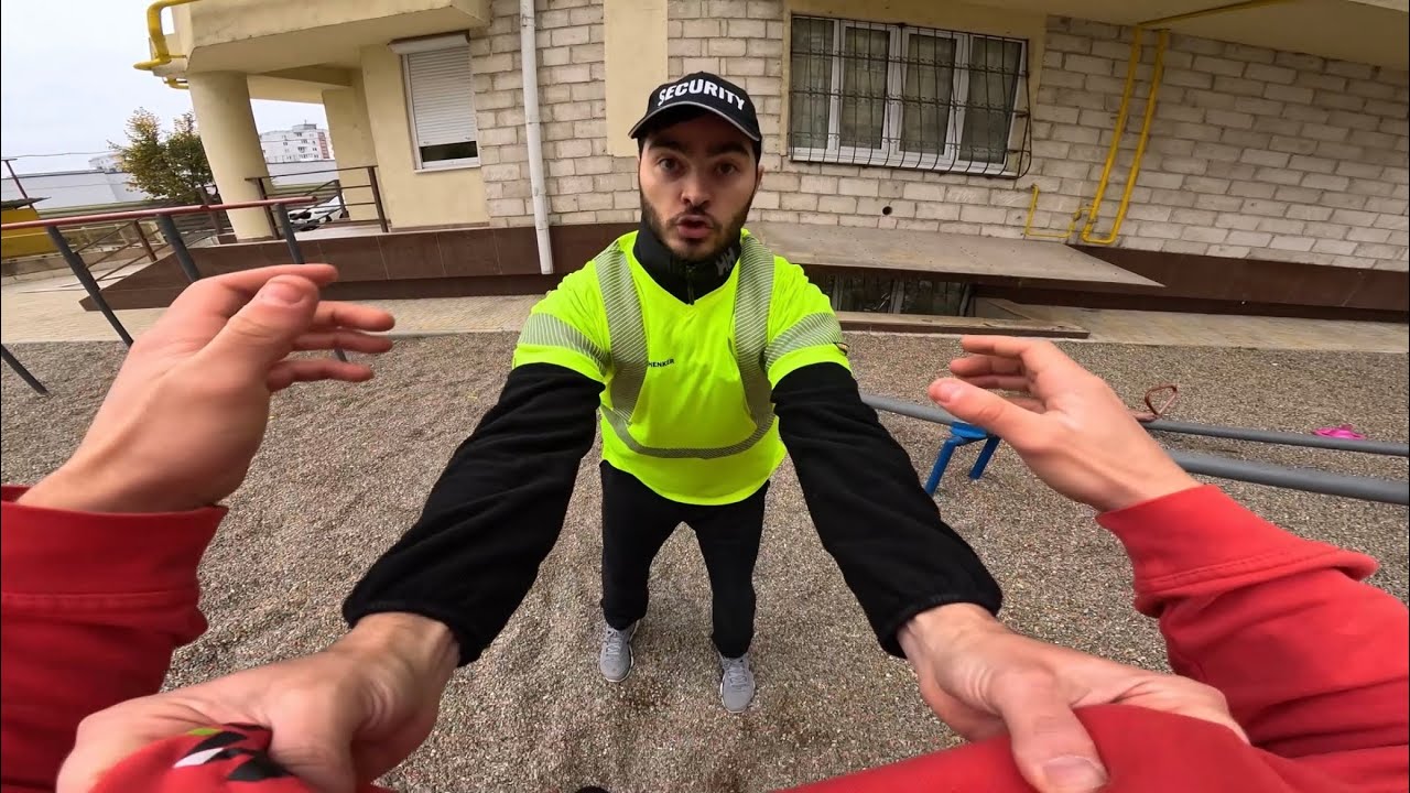 PARKOUR ESCAPING FROM ANGRY SECURITY (ParkourPov)