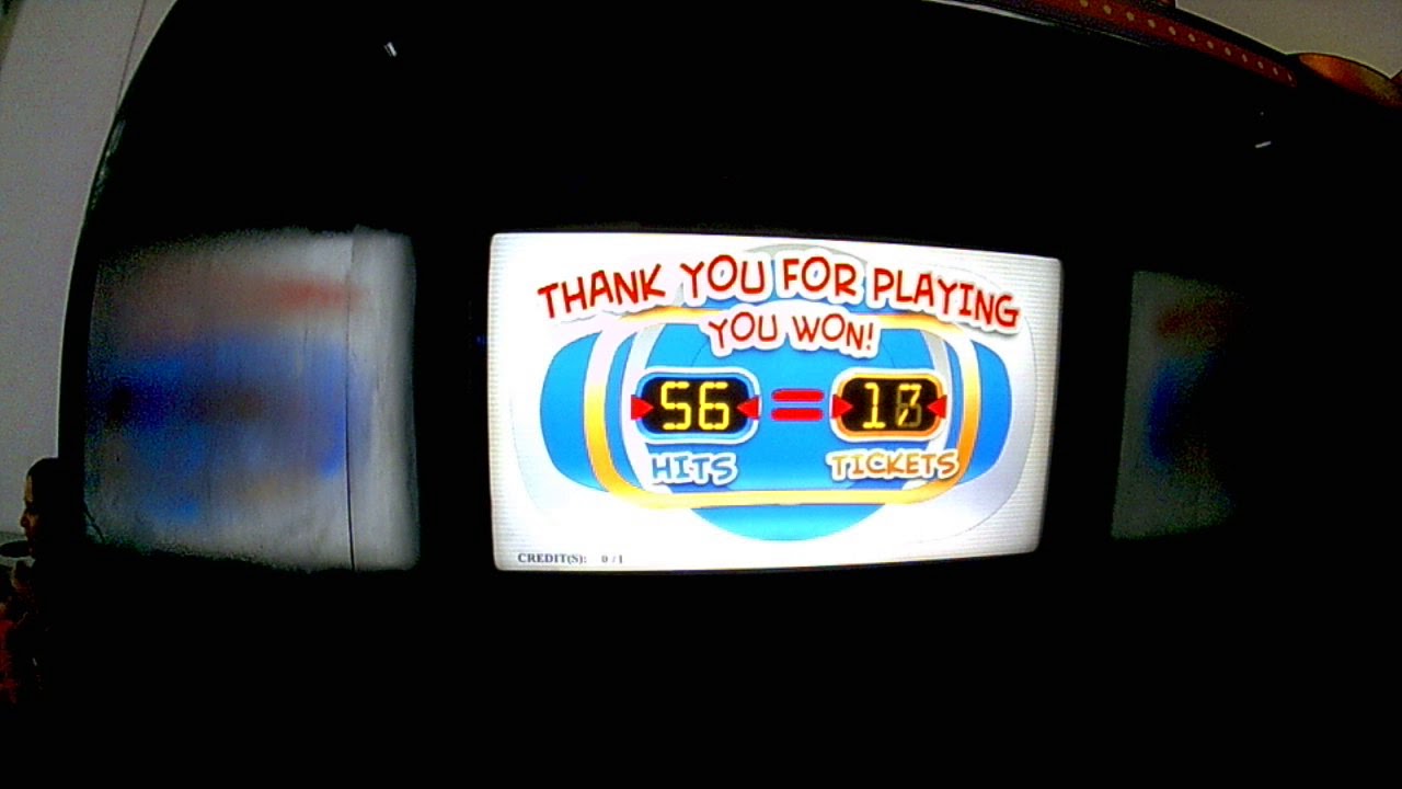 Go Ballistic Arcade Game.     Juego Go Ballistic Arcada.