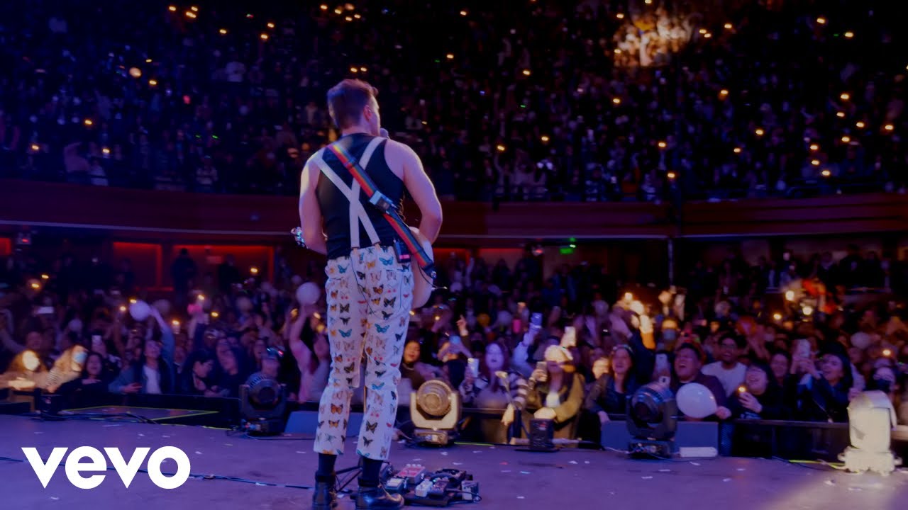 Lasso - Ojos Marrones (En Vivo Desde El Teatro Caupolicán Santiago de Chile)