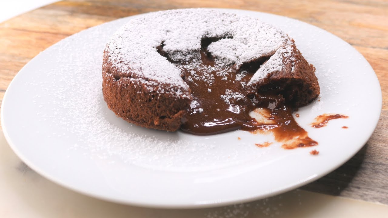 The Best Molten cake- Fondant au Chocolat