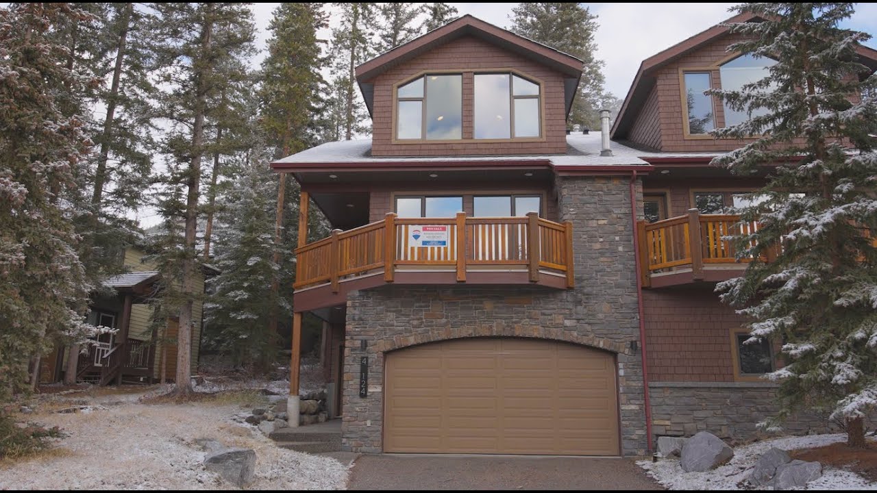 Tour This Silvertip Duplex with STUNNING Mountain Views | 4&ndash;124 Silvertip Ridge