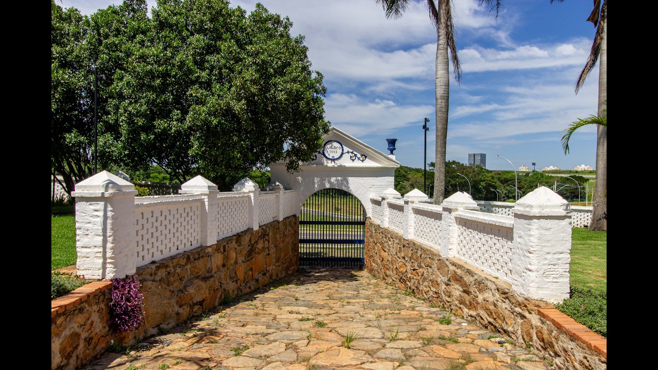 Terreno à venda Alphaville Dom Pedro Zero Campinas Alto Padrão | Esquina  500 m² em Frente à Sede