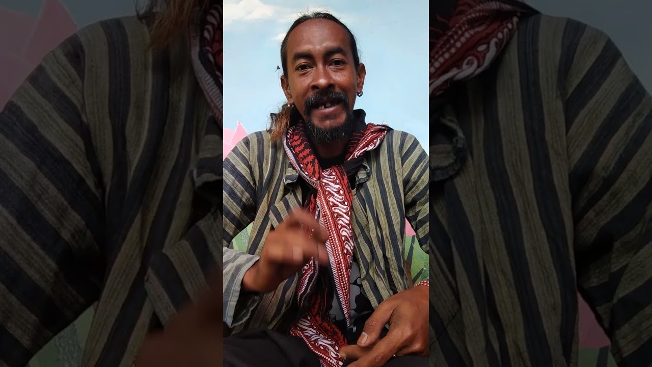 Mengenal & Mengenang Sosok Mbah Kyai Haji Muslim Rifai Imampuro ( Mbah Liem) Klaten