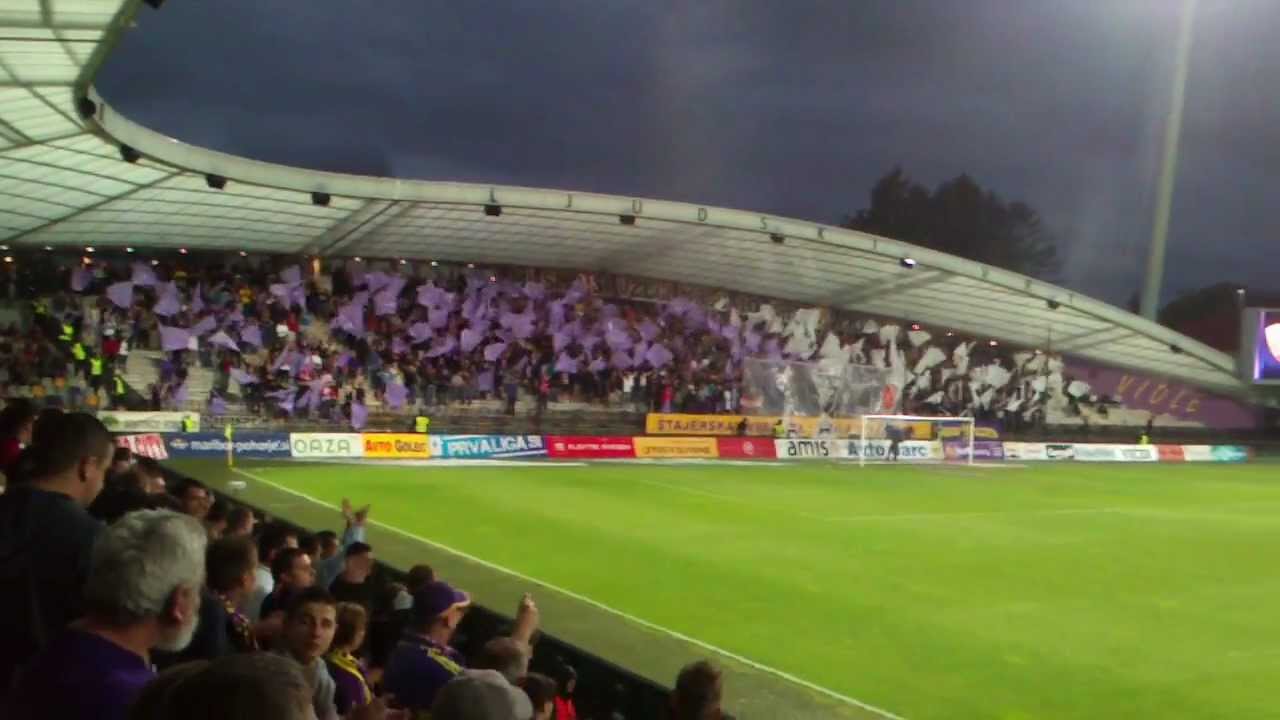 NK Maribor : Olimpija - POZDRAV PRVAKOM NA LJUDSKEM VRTU 12.05.2012.3gp