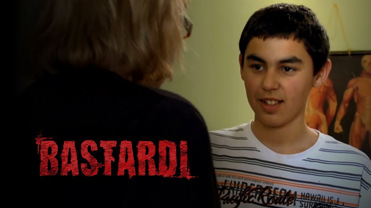 Kouřil jsi? | Ukázka z filmu Bastardi (2010)