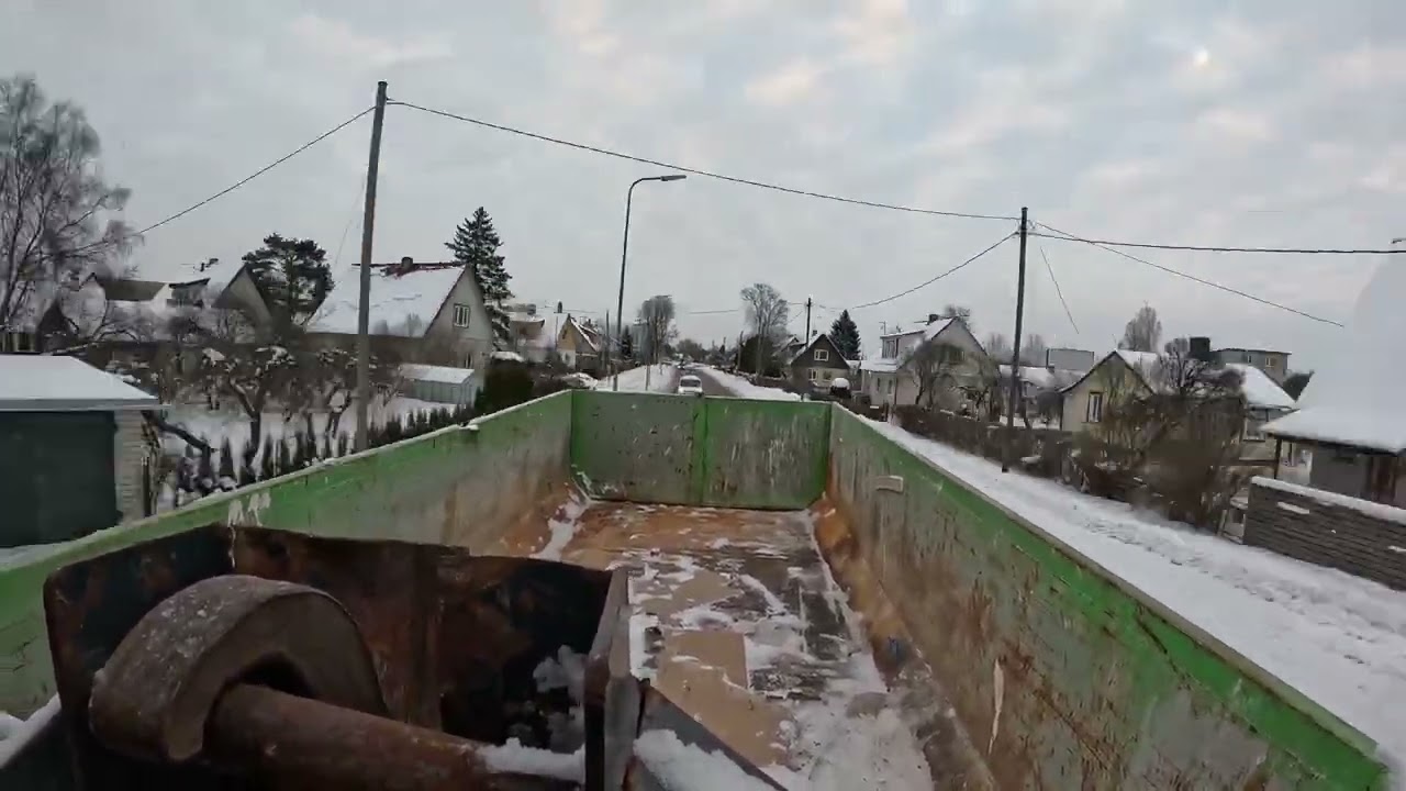 Scania Hooklift at Work | Transporting a 15 m³ Container Through Winter Estonia (4× Timelapse)