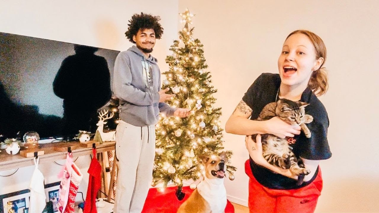 Decorate With Me! Christmas 2023 | Church & Lunch with MY Family + A New Fur Baby?!