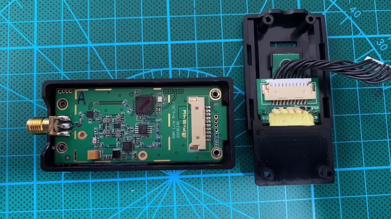 Frsky R9Mlite Pro 1W First dismantling R9M Lite Pro
