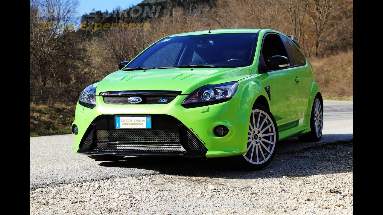 Создатель кузова Ford Focus RS Mk2 постоянно позирует в зеркале спортзала - Davide Cironi