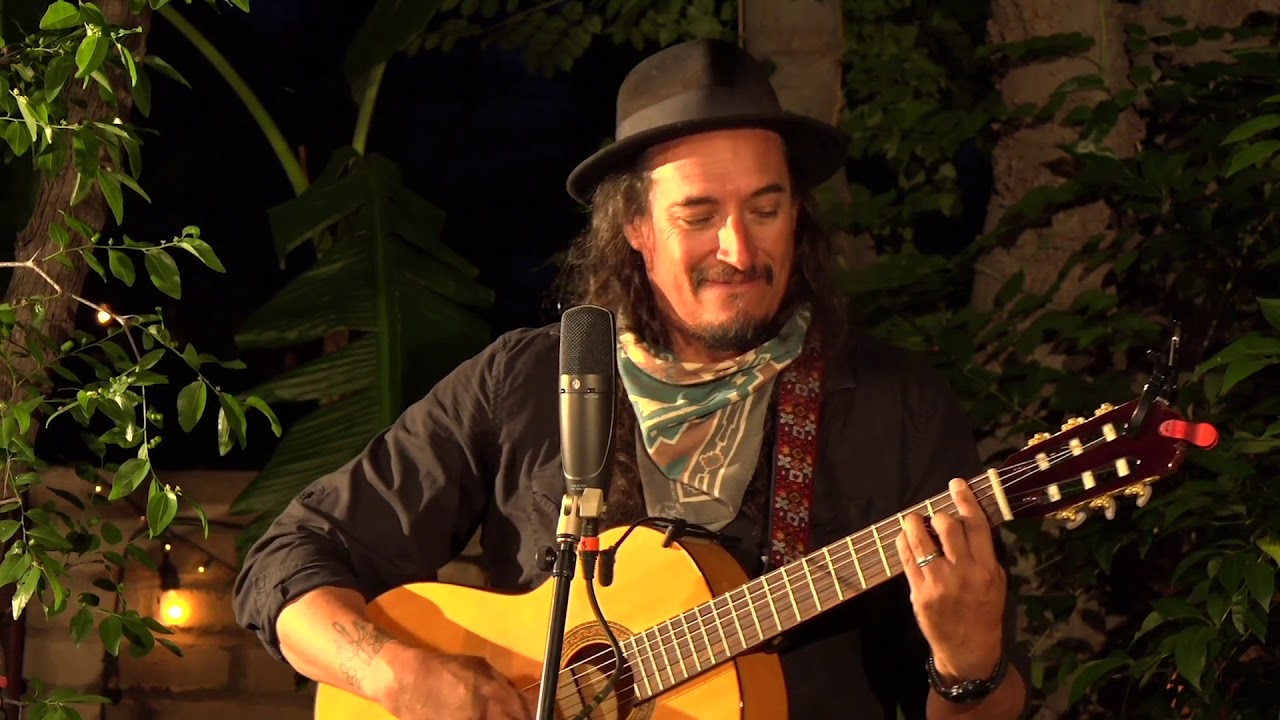 Carlos Arzate & The Familia Perform in The Tucson Botanical Gardens
