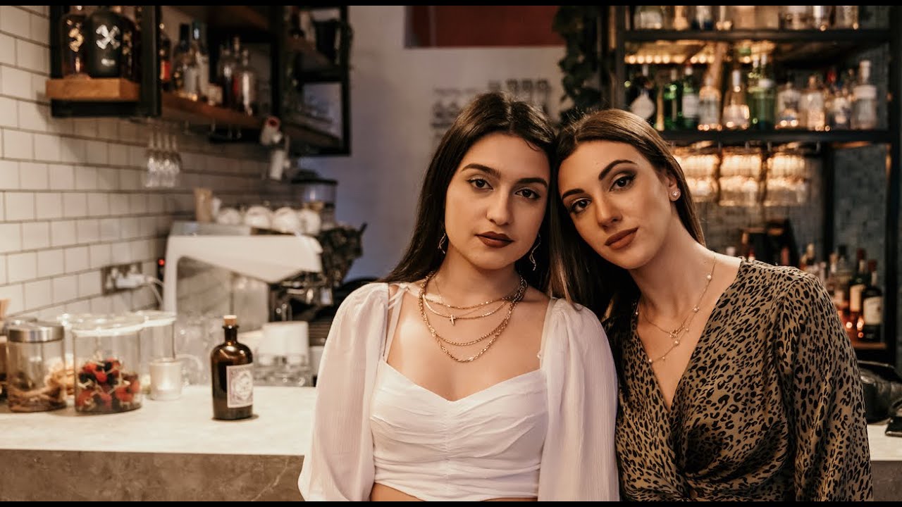 Επιτέλους Cover | Μαρία Βαρδάκη & Ελένη Μαυρουδή