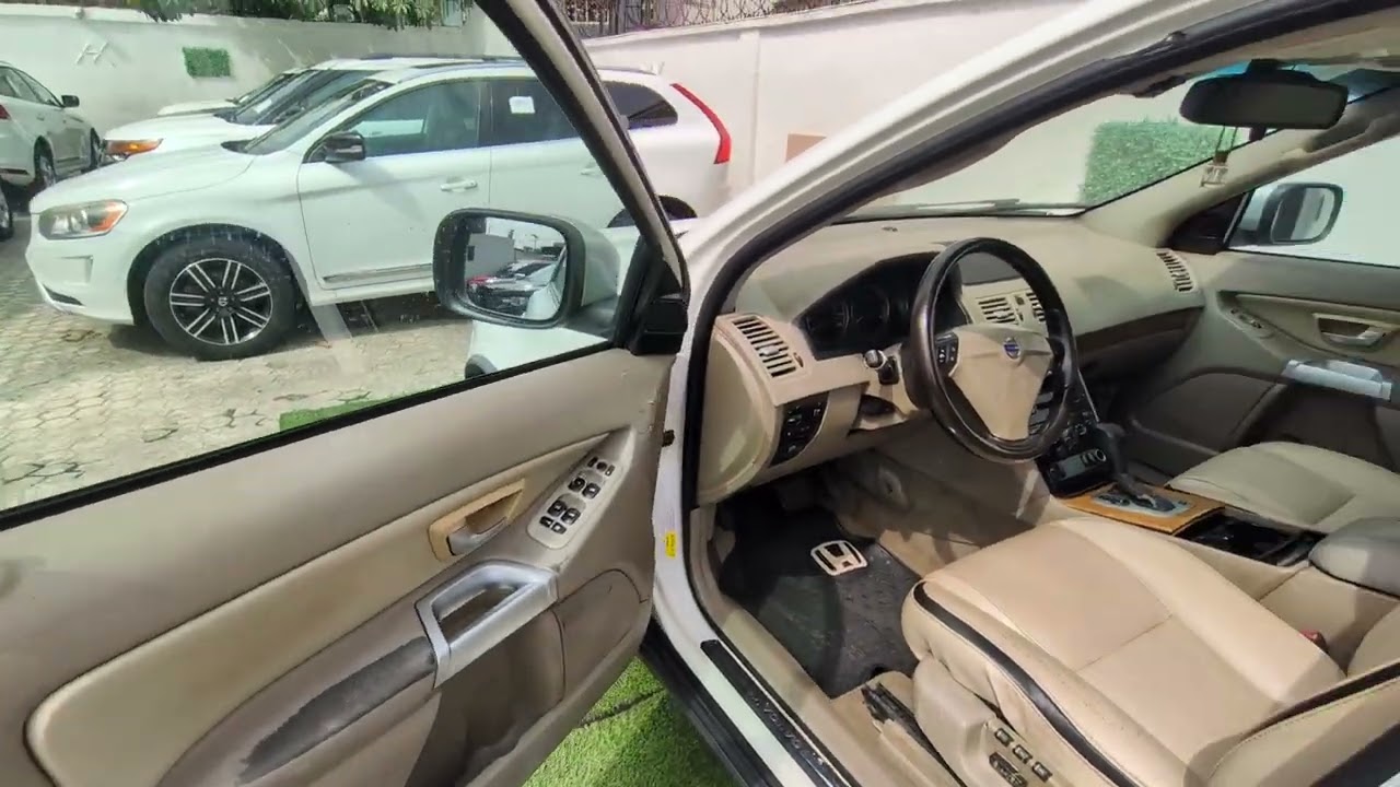 Registered 2006 Model Volvo XC90 White 