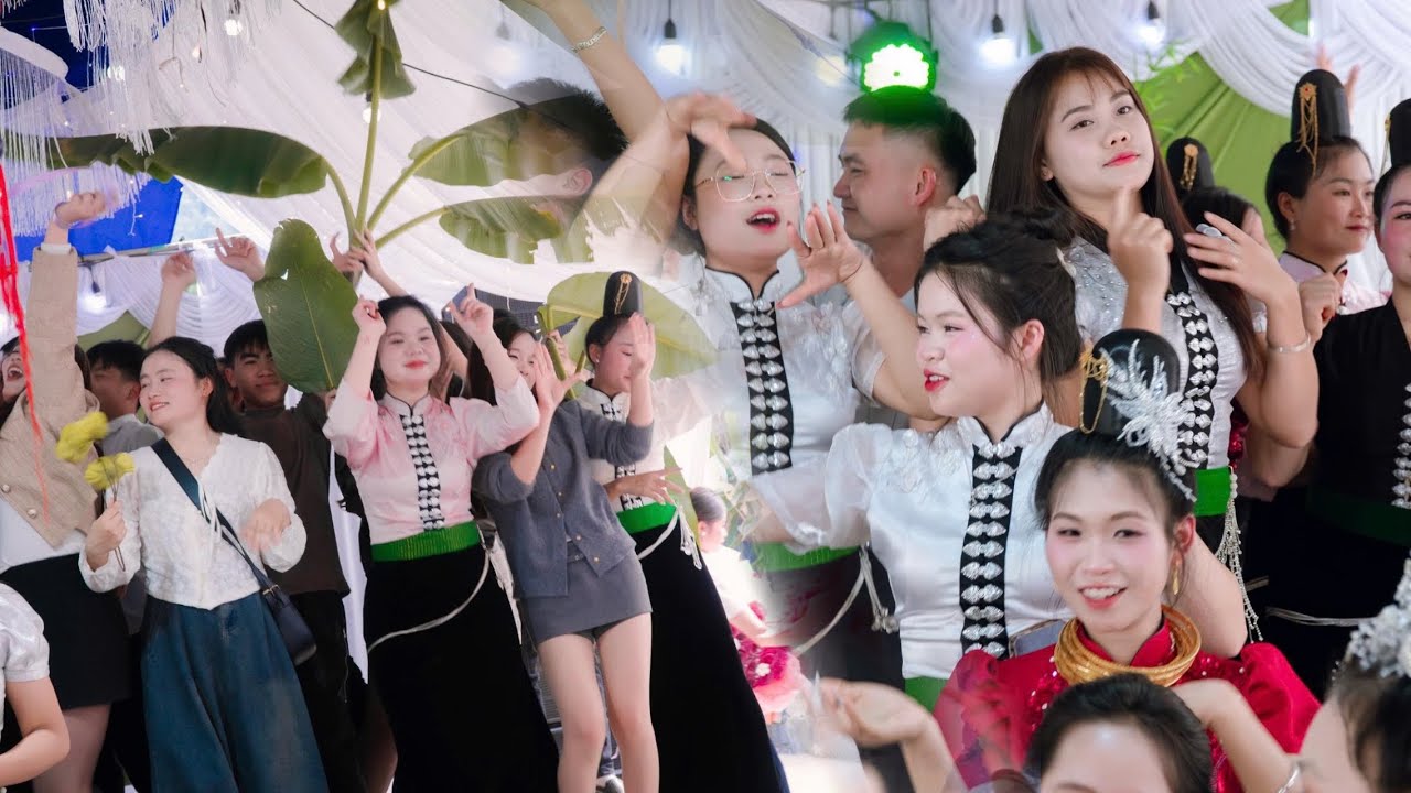 NHẤT CHỊ EM BẢN CUỘM SƠN NHẢY QUÁ CĂNG ĐÁM CƯỚI THUỲ LINH & MINH ĐỨC TOÀN CÁC IDOL 