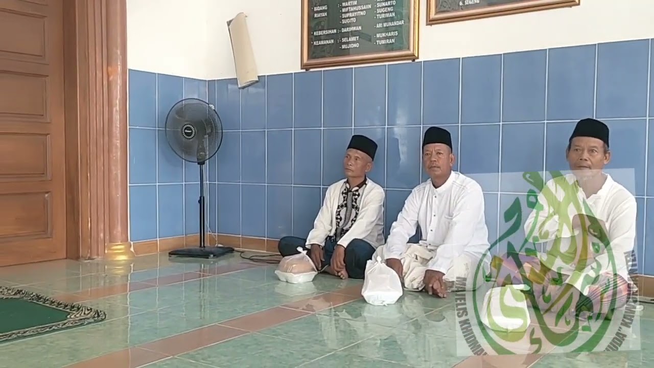 mujahadah Asmaul Husna dan Ziaroh Massal Syaikh Husain Azzamakhsary 