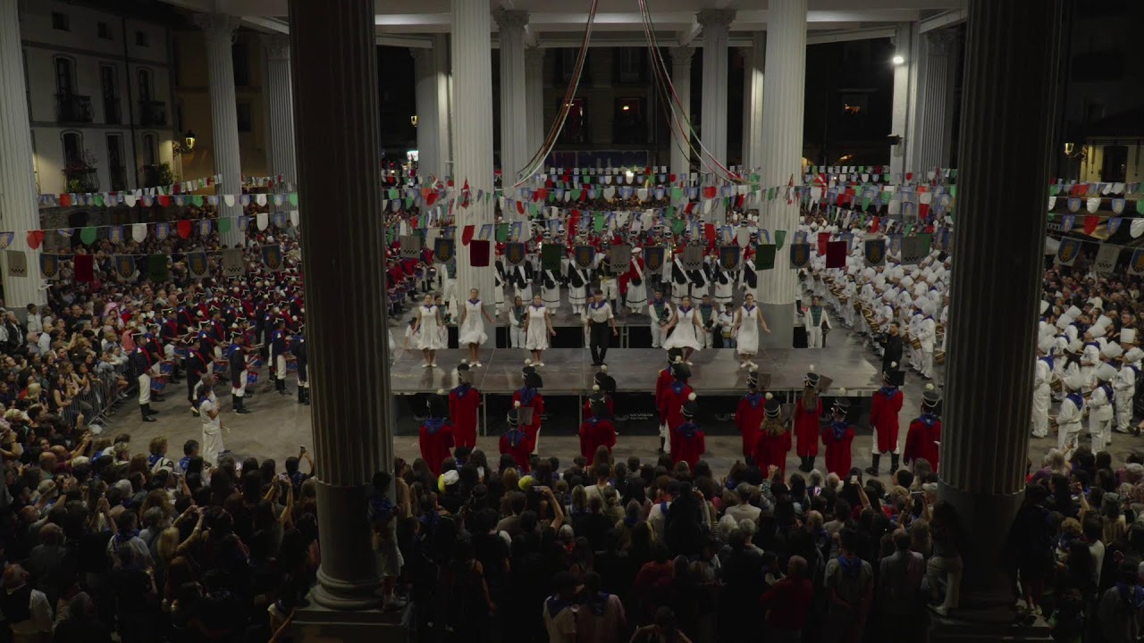 2025eko Santa Ana jaietako tanborrada