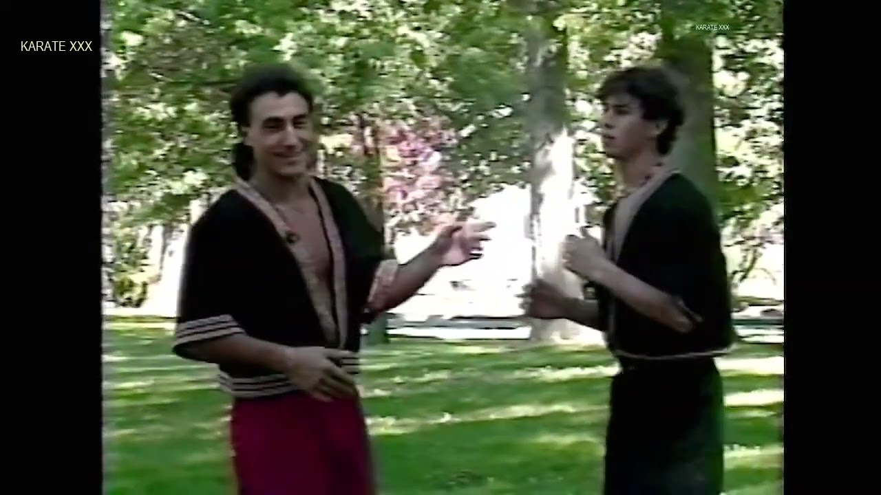Most PAINFUL Self Defense Technique: Cross Wrist Grab Defense | Lorne Therrien