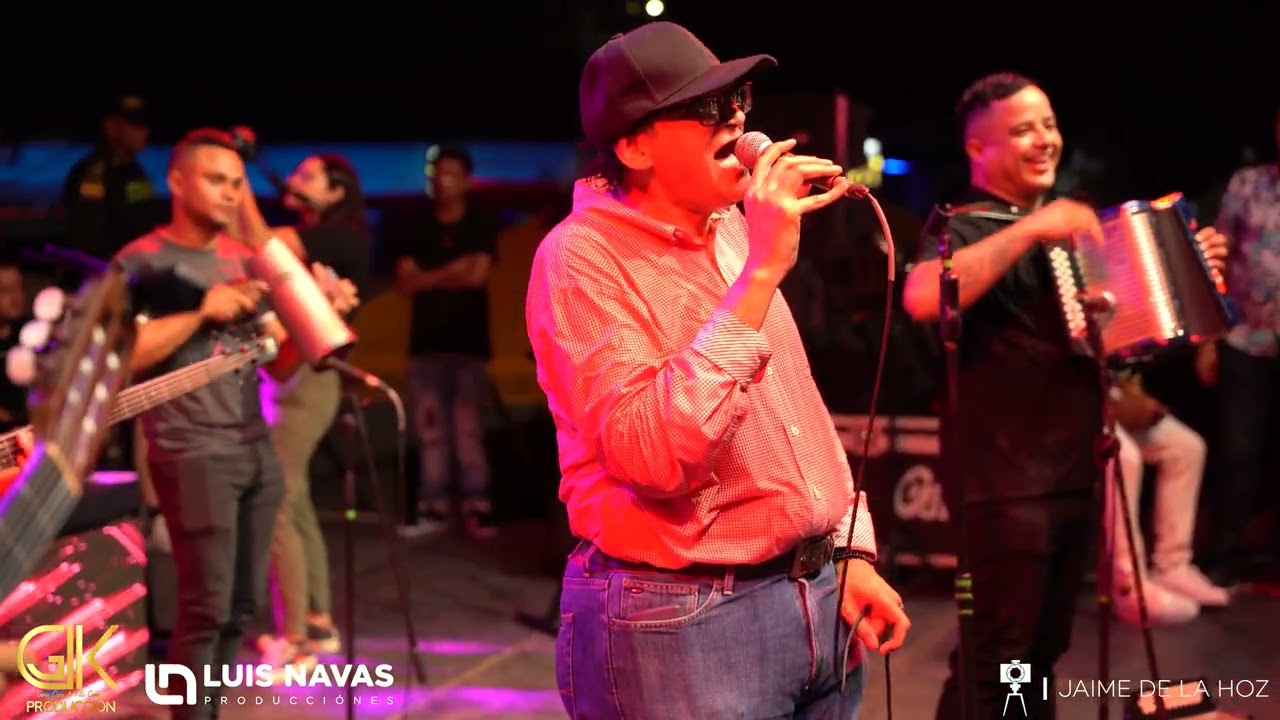 Mosaico de sus más grandes éxitos Luis Egurrola cantando sus canciones en el Turbaco Fest