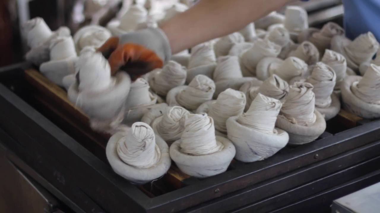 Pu erh Tea Documentary: Tibetan Mushroom (Jin Cha) Pu Erh Tea Processing