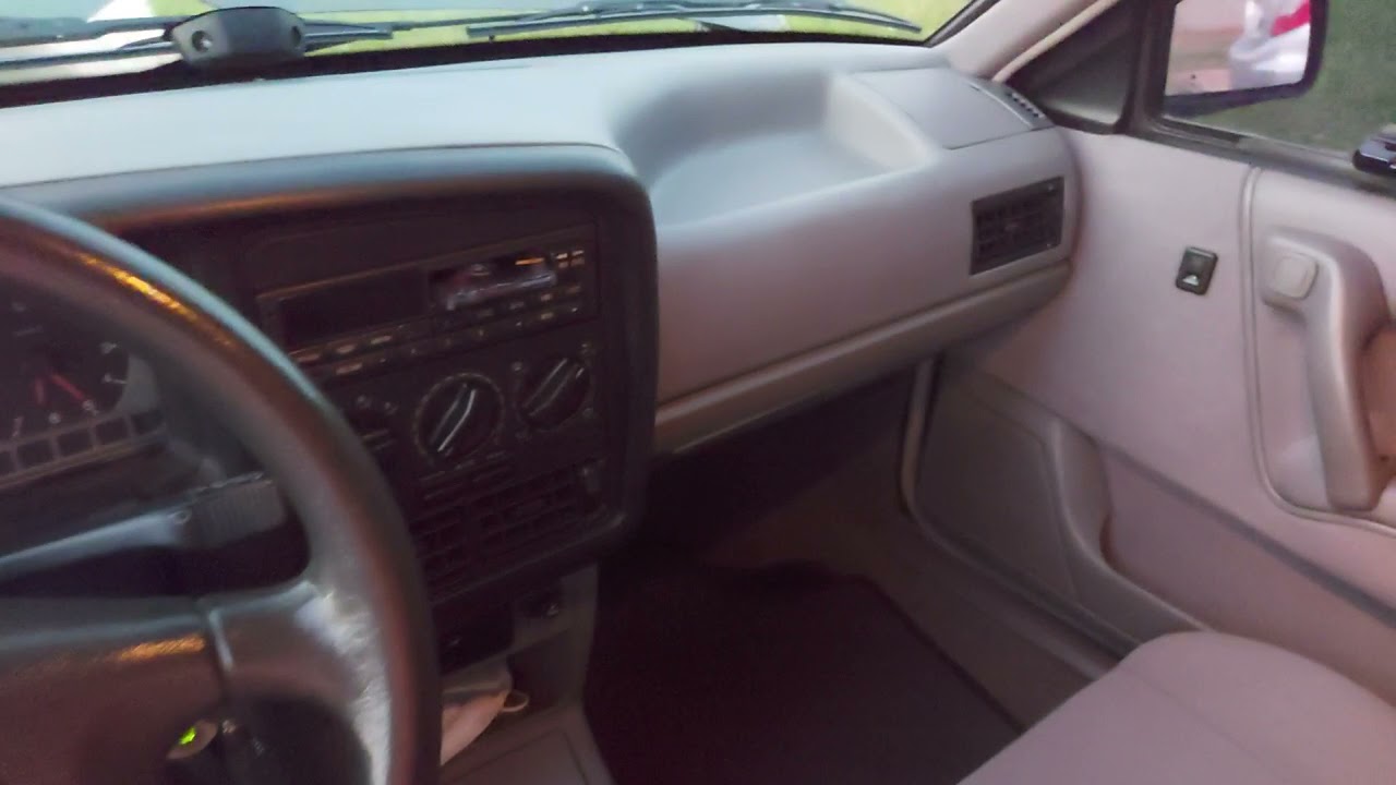 Ford Versailles Royale - fato curioso