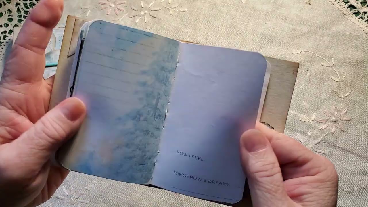 Winter Greetings Stocking Stuffer Journals
