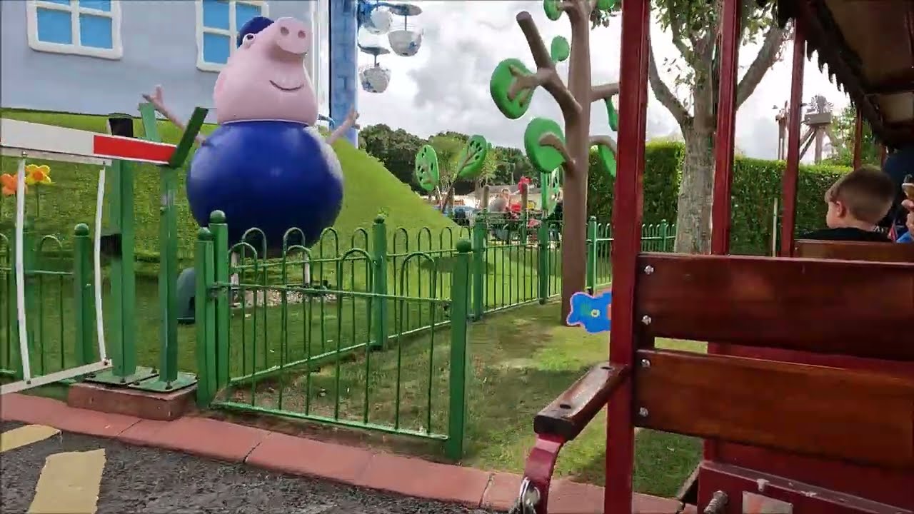Paultons Park - Rio Grande Train Left Side On-Ride POV - Miniature Railway - Sept 2022 | kittikoko
