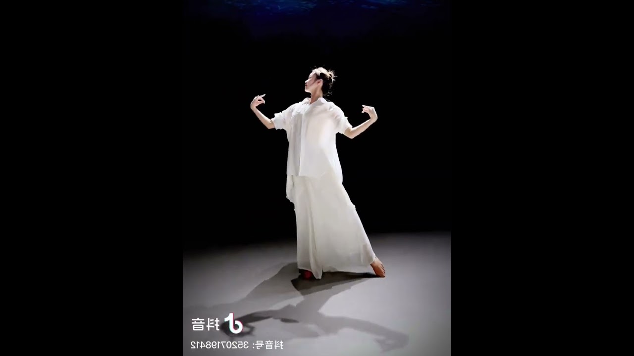 舞蹈《亲爱的你》，原创：莲舞蹈