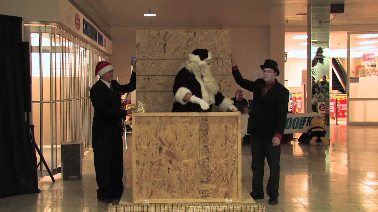 Santa Claus Arrives In Barrie