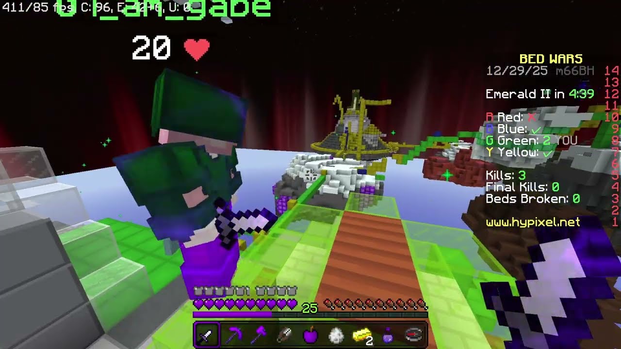 Playing Bedwars with Lewis