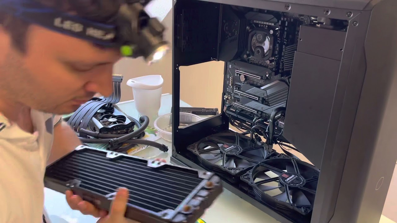 1/5 Disassembling water cooling system on Cooler Master SL600M Black for the further upgrade