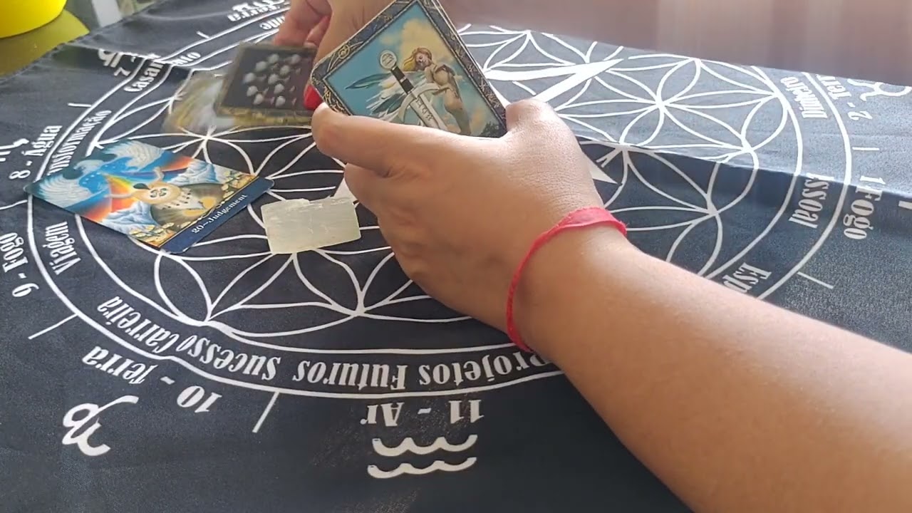 O que essa pessoa te diria agora? #tarot #taromancia #oraculo #amor #relacionamento #leituradetarot