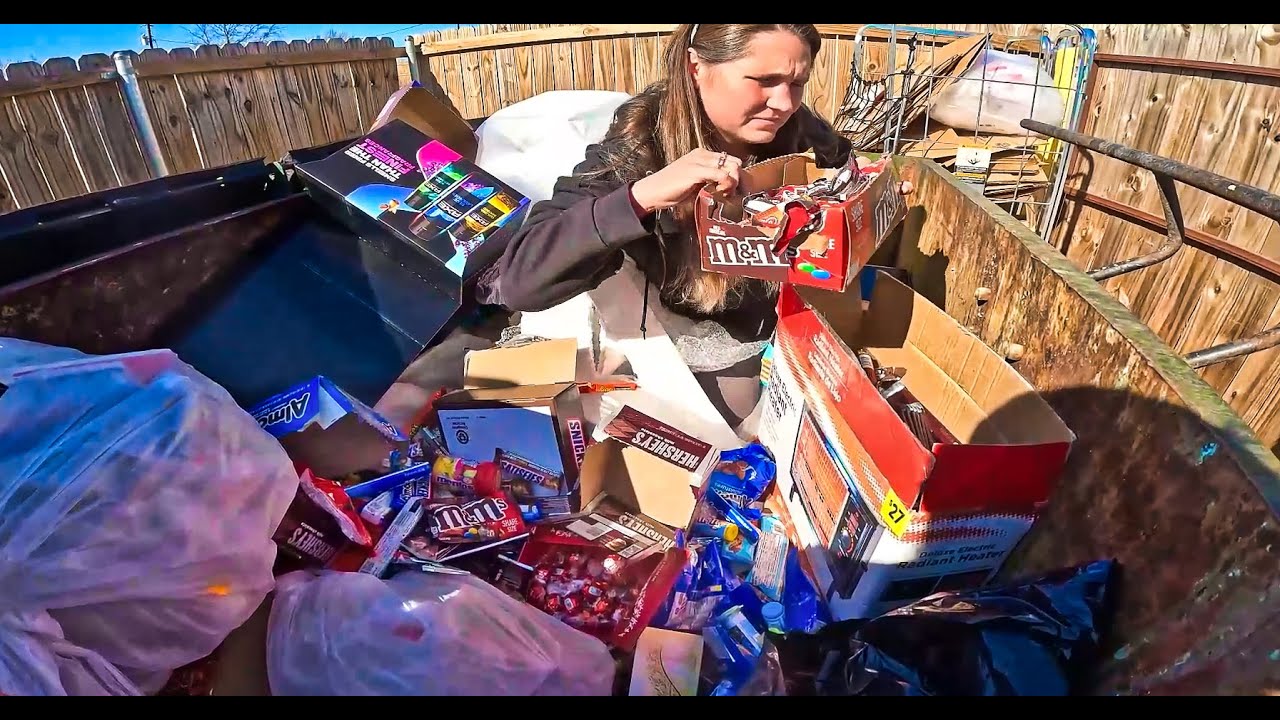 Insane Dumpster Diving Jackpot WITH A Surprise Ending I Didn't See Coming
