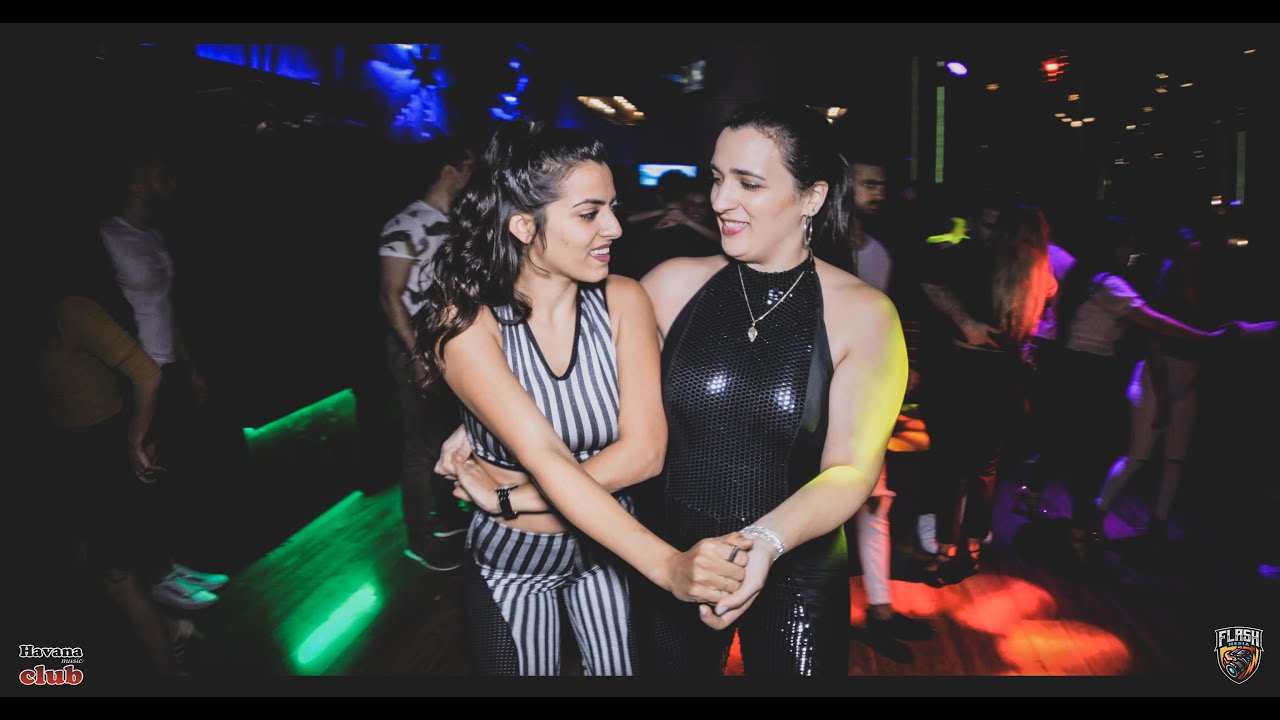 Tony And Daniel @!!Two Girls!! Social Sensual bachata dance [Morir Solo]