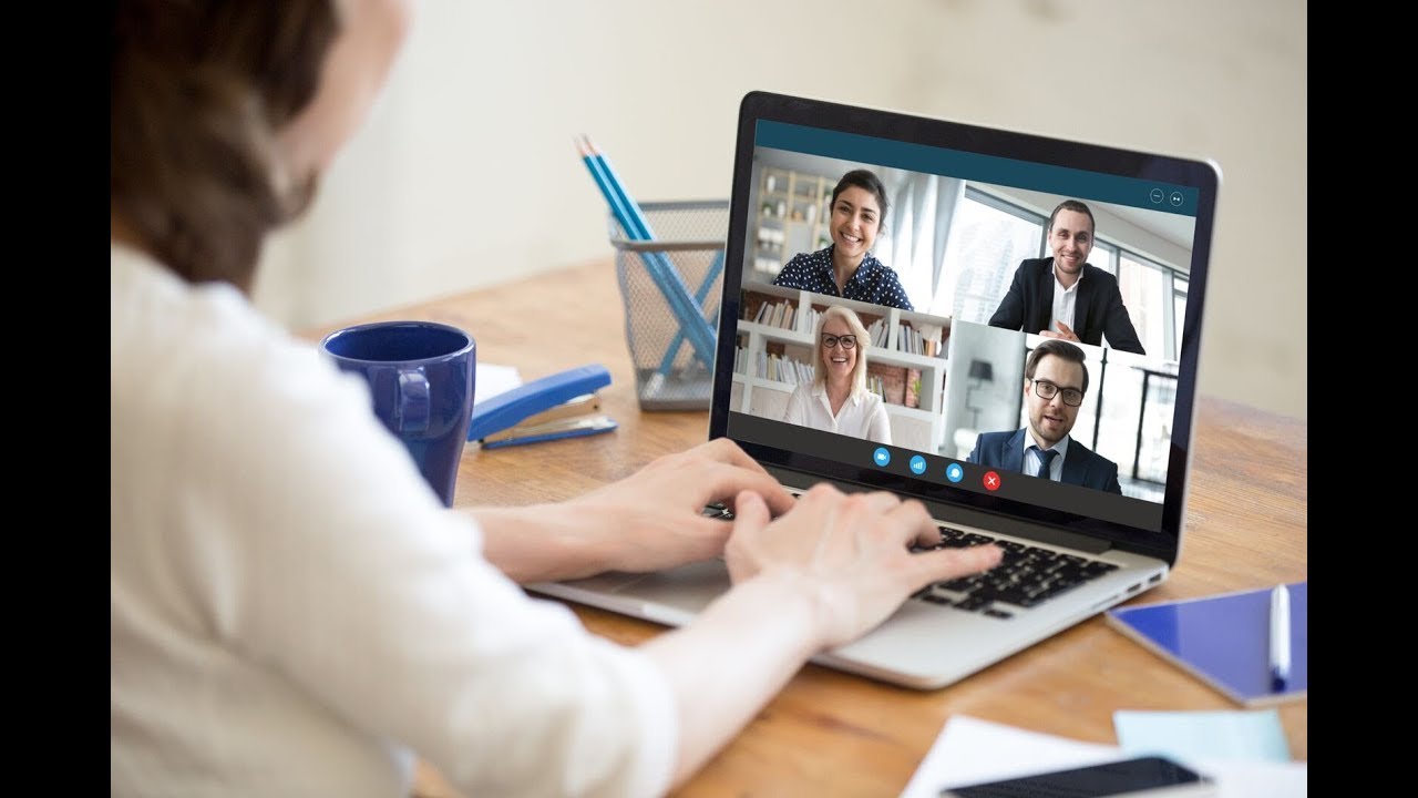 e-Configure y Ekip Connect: Selección y configuración de interruptores de BT