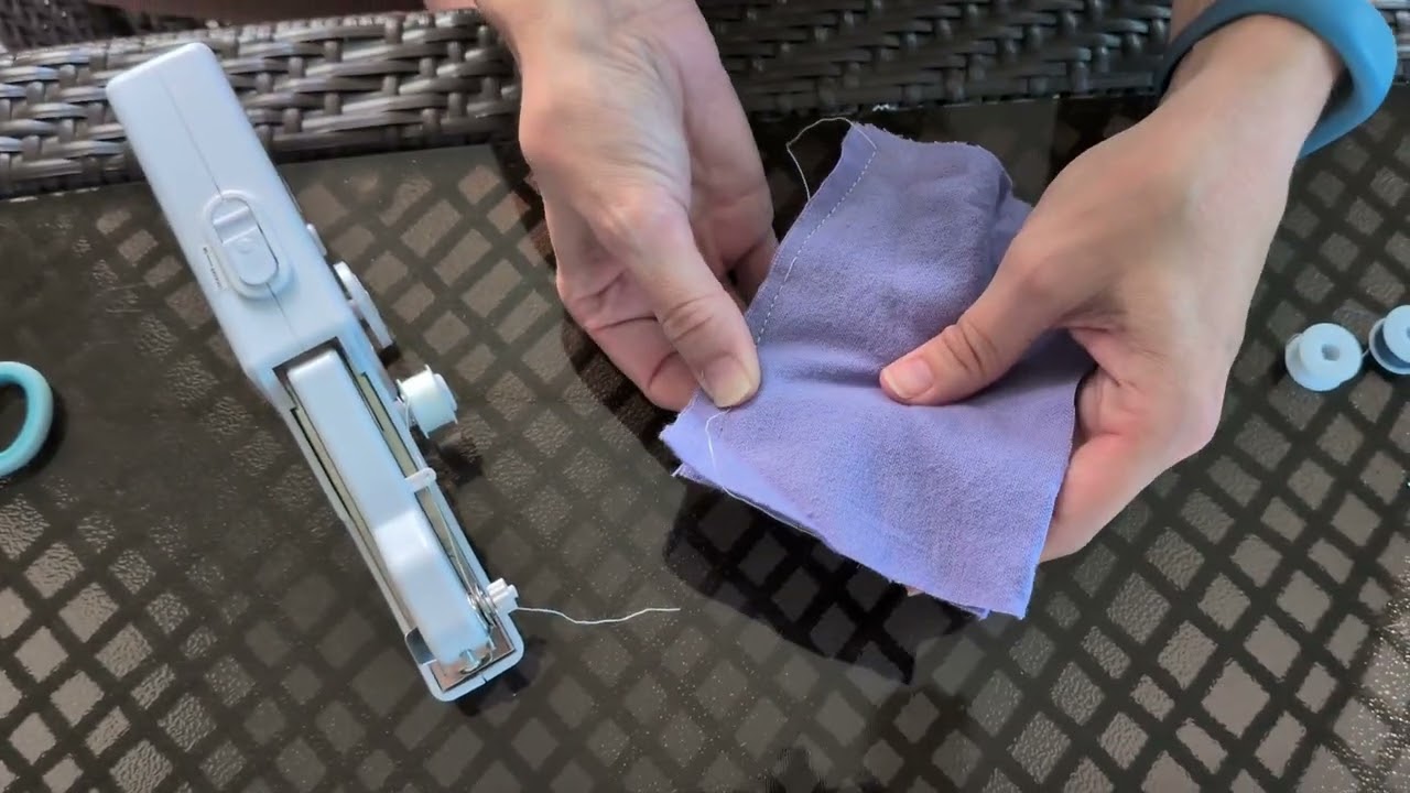 Ambiano Handheld Sewing Machine